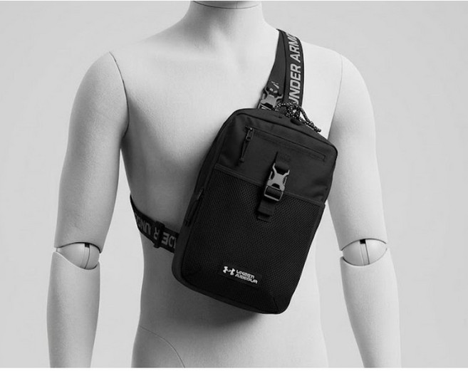 [언더아머_스포츠] 기능성 슬링백 남녀공용 운동가방 TM1376461 등산가방 크로스백 여권지갑 여행가방 힙색 러닝