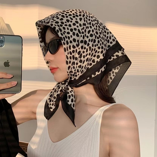 스카프 실크 줄무늬 땡땡이 고급 가을 패션 아이템 명품 코디 디자인 SCARF 쁘띠스카프