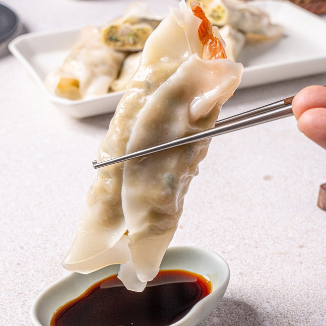 전주한옥만두 속이 꽉 차 맛있는 수제 통새우 만두, 450g, 1개
