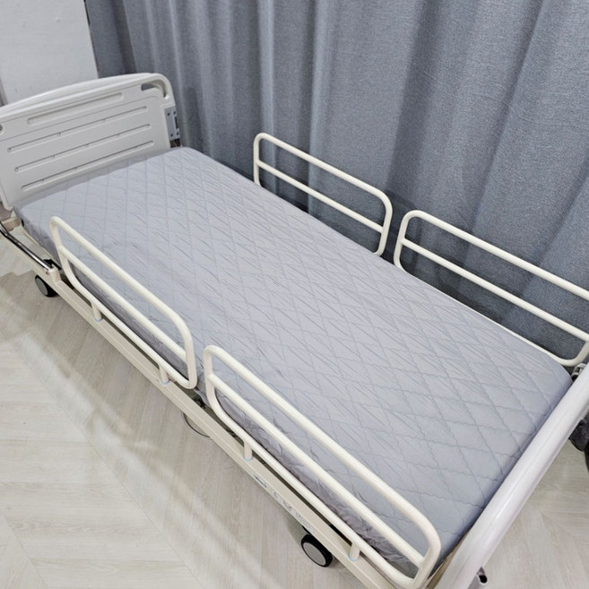 늘찬복지용구 프리미엄 방수 누빔 병원 침대 패드 시트 가정용 전동침대 전체 커버 대형 사이즈, 1개