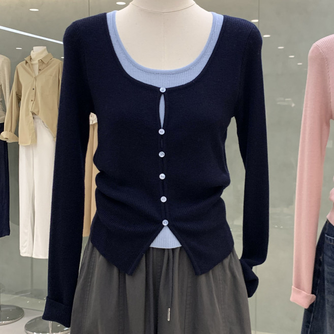 SONOVA 투피스핏 배색 슬림 가디건 레이어드 일체형 데일리 니트
