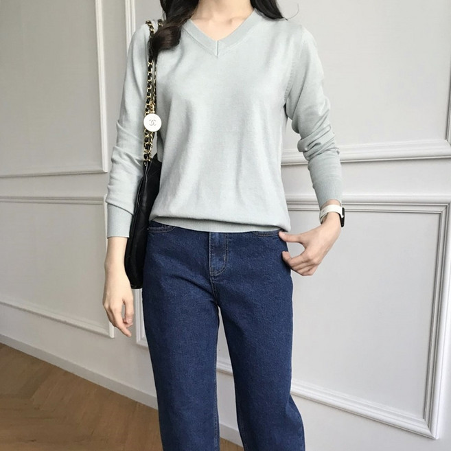 럭키제이 촉감왕 브이넥 기본핏 니트 여성용