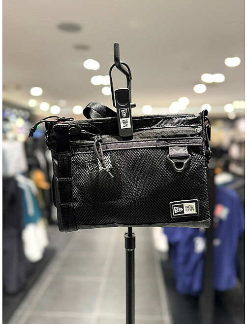 뉴에라 25SS 사코슈 백 블랙 14667502 497043
