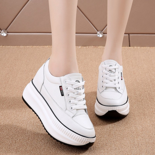 Angel 속키높이 흰 신발 여자 7cm 스텔스 키높이 작은 키 여자 신발 봄가을