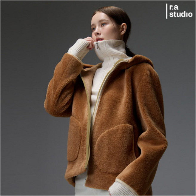 [라스튜디오] 25FW 아일랜드산 양모100 여성 점퍼