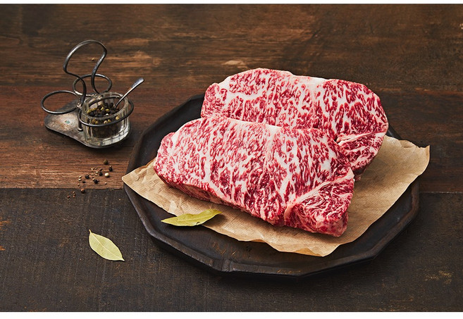 채끝 스테이크 투뿔넘버9 마장동 한우, 300g, 1개