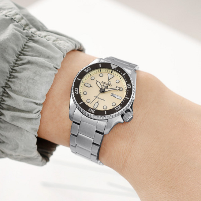 세이코5 남성 정장 캐쥬얼 100미터 방수 오토매틱 캐주얼 데일리 메탈 손목 시계