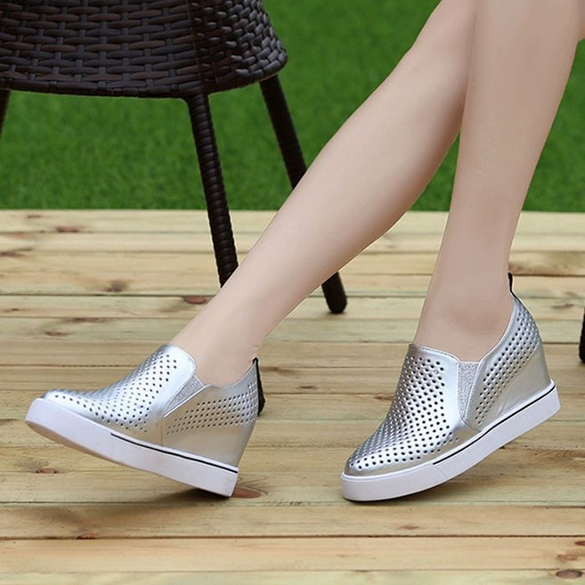 발편한 키높이 여성 단화 가벼운 슬립온 여름 통굽 펀칭 운동화