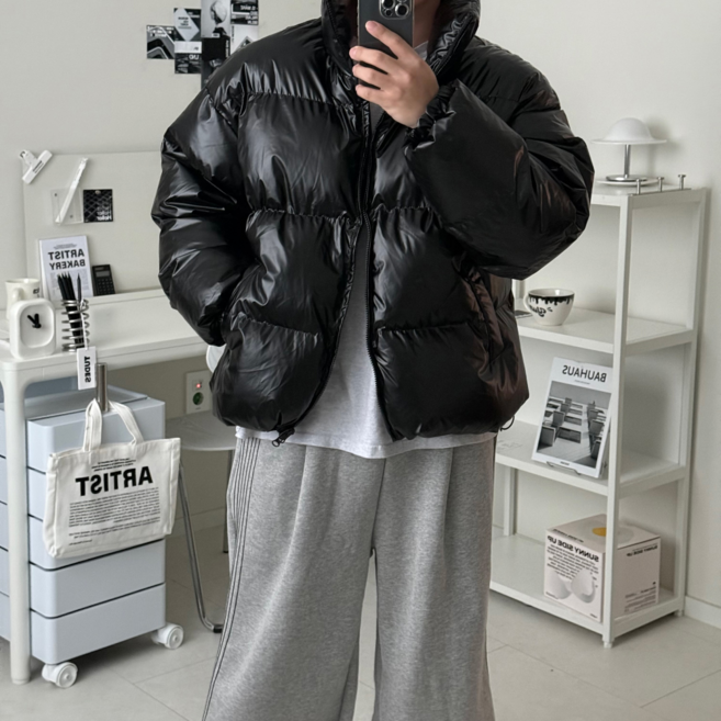 르위 글로시 하이넥 유광 패딩 남녀공용