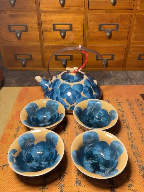 冰花瓷 茶具 套裝 1壺4杯, 如圖所示, 1個