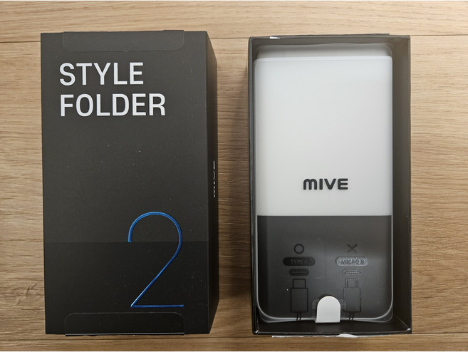 스타일폴더2 32GB AT-M140 공기기 공기계 미개봉 새제품 공신폰 학생폰 효도폰 알뜰폰, 화이트(단순개봉)
