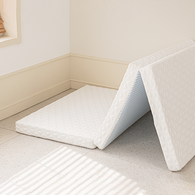 친환경 숨 3단 폴더 매트리스 접이식 토퍼 POE 에어코일네트, 8cm, 화이트