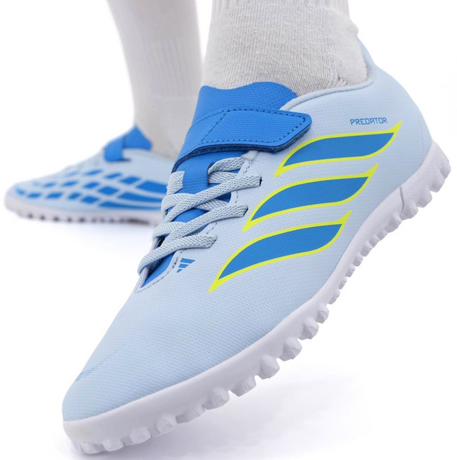 아디다스 주니어 찍찍이 풋살화 무매듭 신발끈 유소년 터프화 가성비 입문 훈련 경기용 키즈 스터드화 인조잔디 짧은잔디 맨땅 TF화 어린이 축구교실 훈련화 가성비 풋살 신발