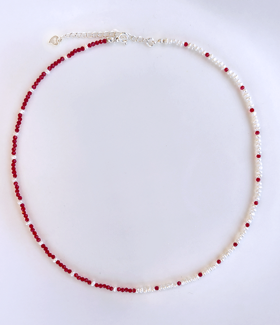 나나앤슈 2mm 천연 담수 진주 레드 스피넬 목걸이