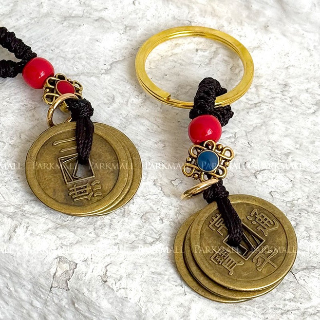 전통 매듭 엽전 열쇠고리 (재물운 액막이 키홀더 옛날동전 전통소품)