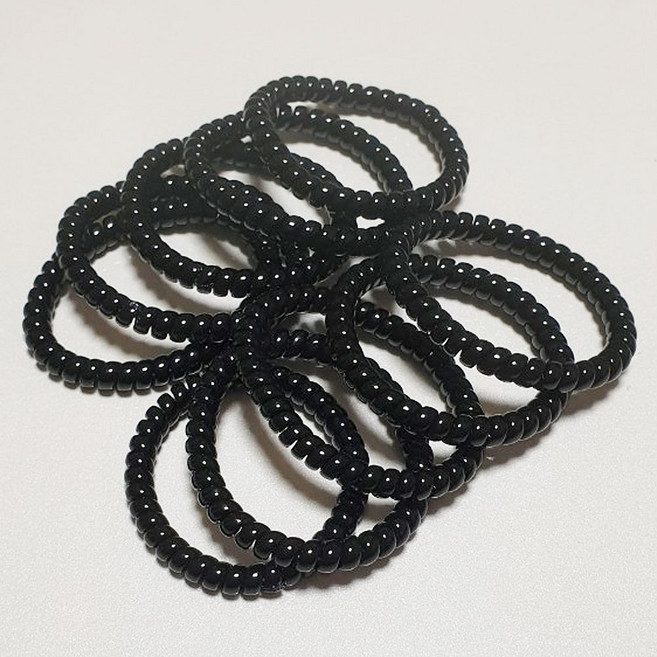 얌뚱이 얇은 스프링 10개 머리끈 전화선 칼라 헤어 악세사리 슈슈 팔찌 선물 검정 칼라 대용량 심플 단순 깔끔 단정한 세련 멋있는 느낌있는 헤어악세사리 아이돌 연예인