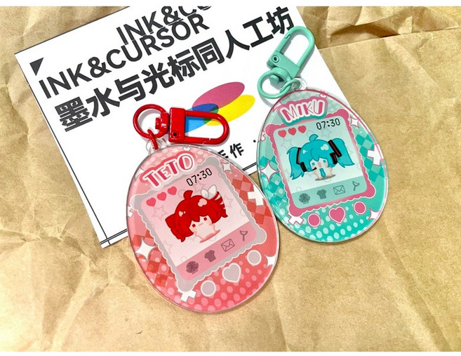 카사네테토 하츠네미쿠 아크릴피규어 다마고치모양 키링 굿즈, 미쿠와 테토 2개