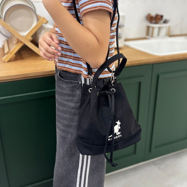 [국내매장정품] 캉골 여성 가방 미니백 복조리 데일리백 뉴앰버 캔버스 버킷백