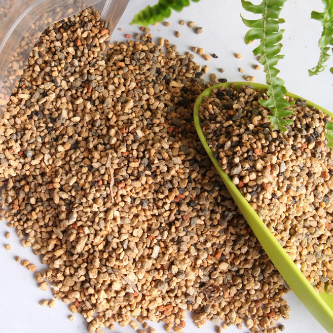 세경팜 분진없는 고급 산야초 흙 세립 2-4mm, 2개, 10L