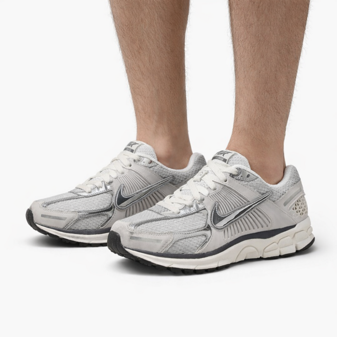 나이키 W 줌 보메로 5 SHOES 헬스 운동 러닝용 운동화 올아울렛