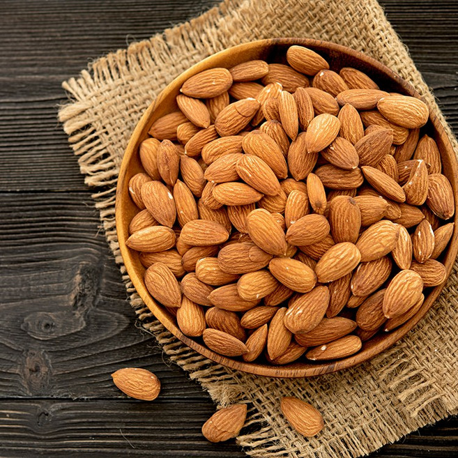 혁이네 미국 캘리포니아 신선고소 대용량 햇 아몬드 구운 아몬드 1kg, 2개