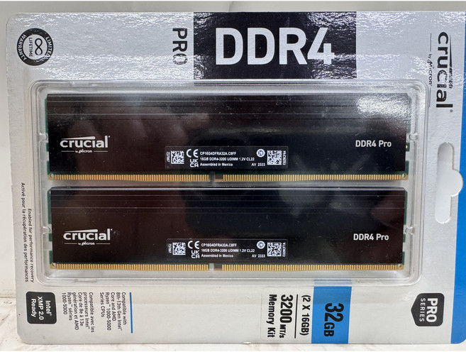 Crucial DDR4 Pro 32GB (2x16GB) 3200MT/s 桌上型電腦記憶體套件, 1個, CP2K16G4DFRA32A