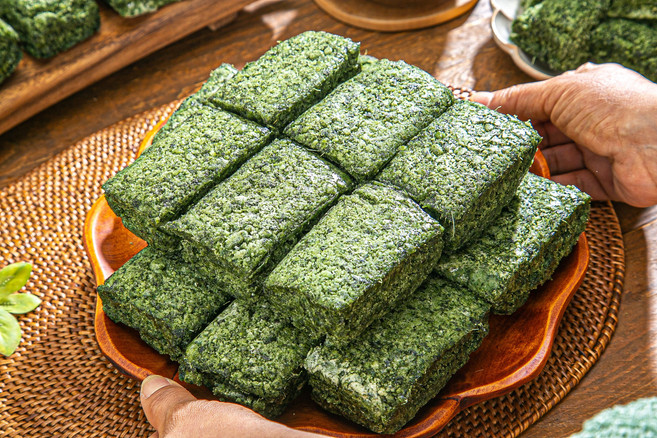 제철밥상 향긋한 진도쑥 쑥설기 2kg 20개입 쫀득쫀득 해풍 쑥떡 쑥백설기 카스테라설기