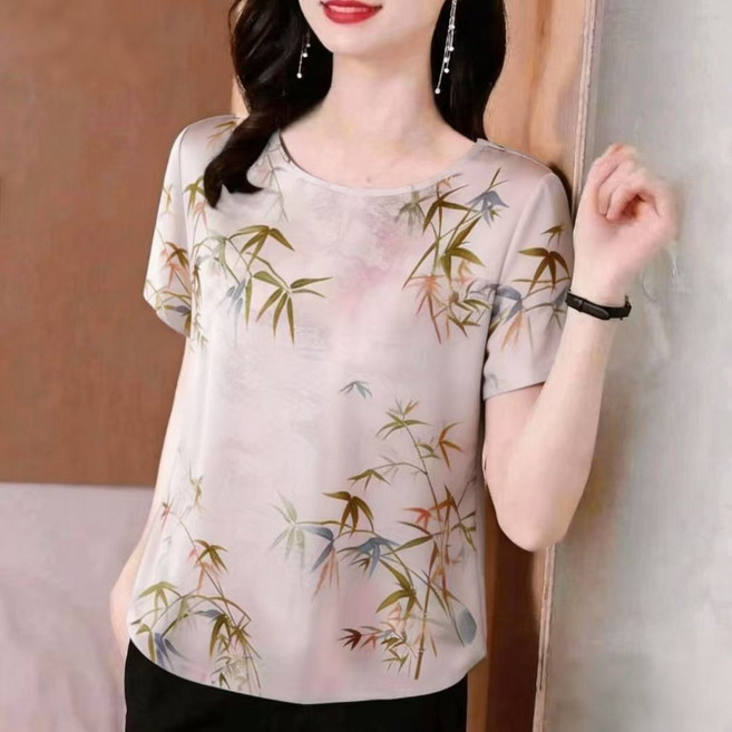중년 여성 여름 라운드넥 반팔 티셔츠 데일리 날씬해 보이는 엄마복 냉감소재 상의 ZZQ