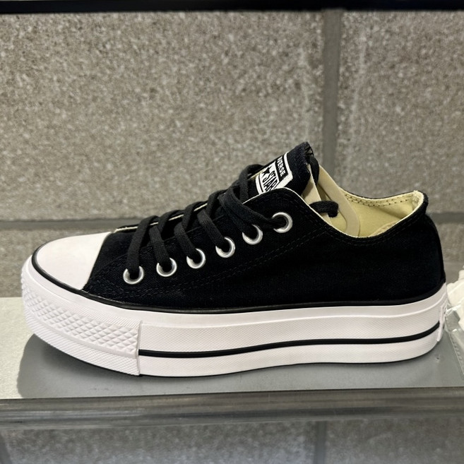 백화점매장판 컨버스 척테일러 올스타 캔버스 리프트 블랙+베어긱스 신발끈(사은품) 560250