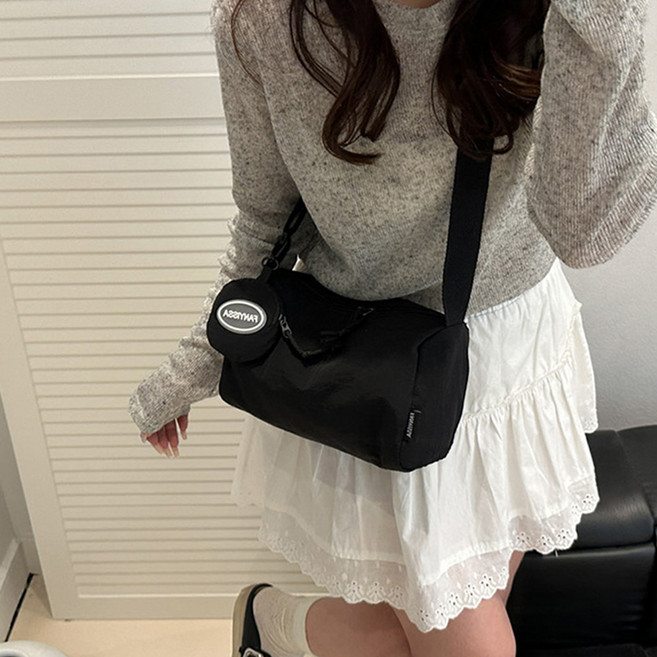 후암마켓 여성 원형 미니 크로스백 파우치키링 숄더백 가방