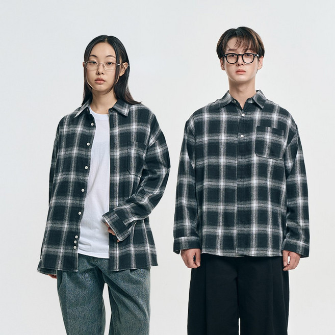 [케이케이이이이] 체크 남자 여자 오버핏 사계절용 오버핏 셔츠(2colosr)