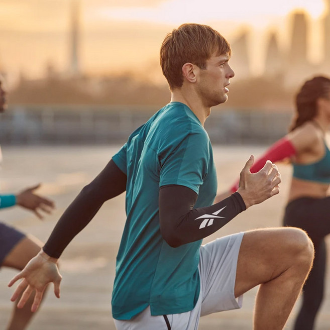 리복 팔토시 컴프레션 암 슬리브 압박 1세트 2개입 쿨토시 골프 러닝슬리브, 리복 컴프레션 암 슬리브 블랙