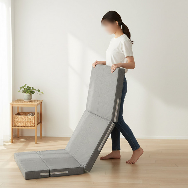 Pogeuni 탄탄한 4단 접이식 토퍼 매트리스 수면 바닥 침대