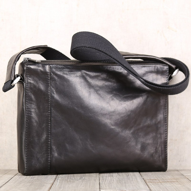 양가죽 소형 블랙 크로스백 심플 메신저백 남자 숄더백 회사 가방