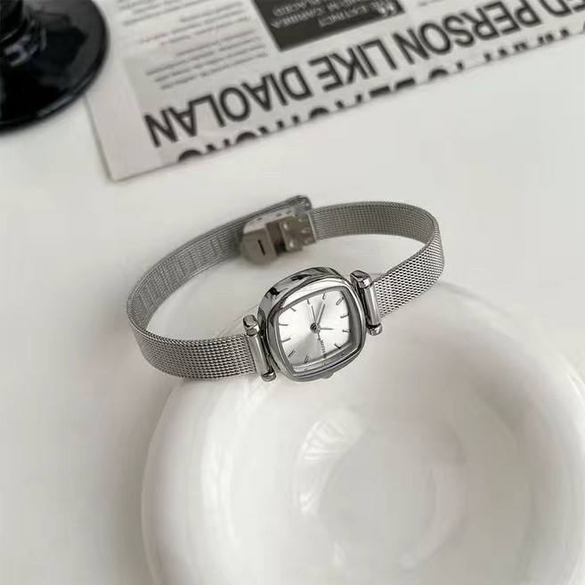 헤이린 여성 메탈 손목 시계 심플 고급 스퀘어 캐주얼 패션+케이스