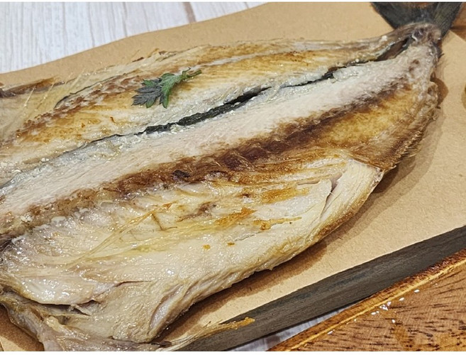 신진품 수산 고등어 대형 고갈비 진공포장, 1개, 1미 중 300g 내외