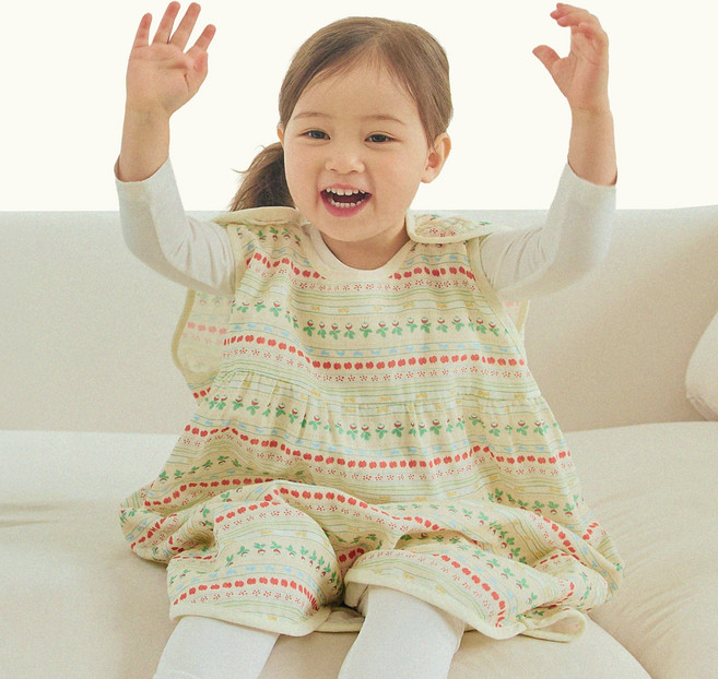 오우아스튜디오 아기 슬리핑백 유아 꿀잠수트 수면조끼 아이보리 스카이