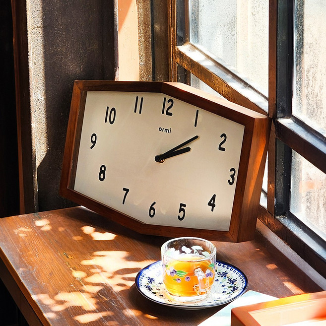 오르미 레트로 루네클락 우드 무소음 벽시계, ORMRNC(월넛)
