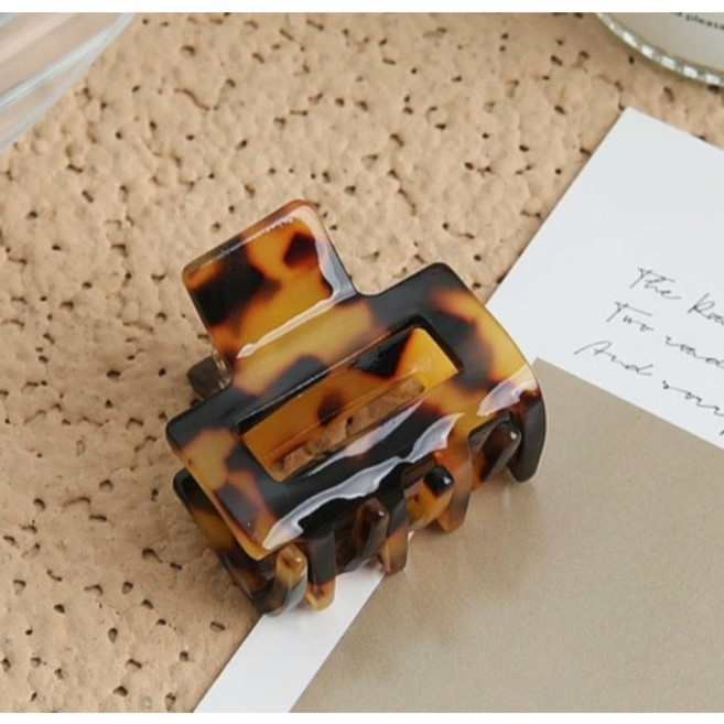 BEAGLE 醋酸可愛多色簍空方型髮夾 3.5CM 小抓夾 劉海公主抓夾