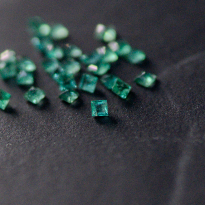 천연 에메랄드 스퀘어 브릴리언트 컷 2mm 원석 나석 에멜 emerald loose stone