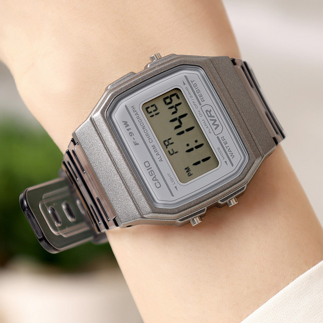 카시오 공용 경량 7년 배터리 클리어 투명 밴드 캐쥬얼 디지털시계