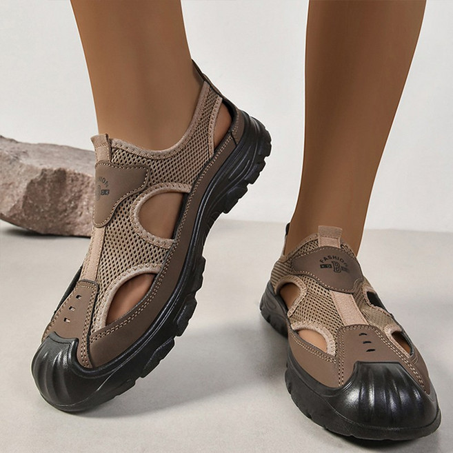 크레스티 여름 통기성 쿠션 물놀이 트레킹화 남성 메쉬 발편한 스포츠 샌들