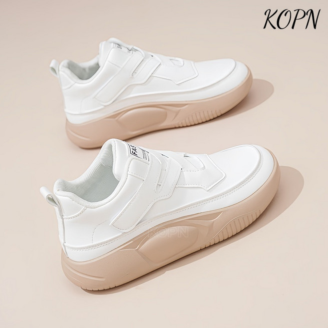 KOPN부드러운 가죽 운동화 여자 봄 대박 백합 두꺼운 밑창 가죽면 캐주얼화 미끄럼 방지 달리기 여행 흰 신발