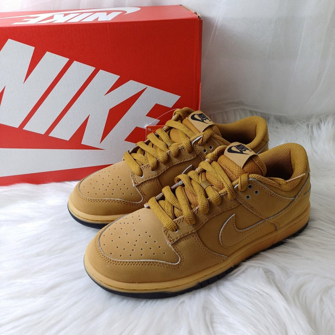 나이키 된장 덩크 로우 레트로 SE M 위트 검 옐로우 블랙