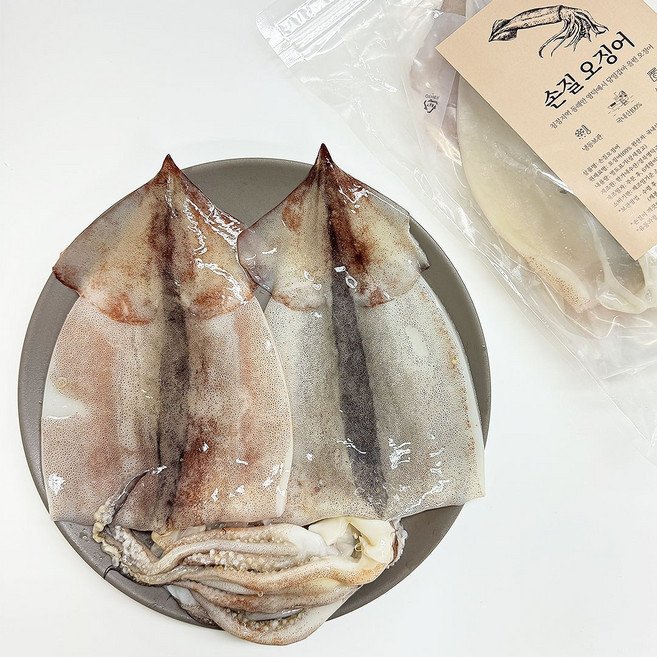 국내산 동해안 당일바리 손질 오징어, 1개, 680g내외 (중 4마리)