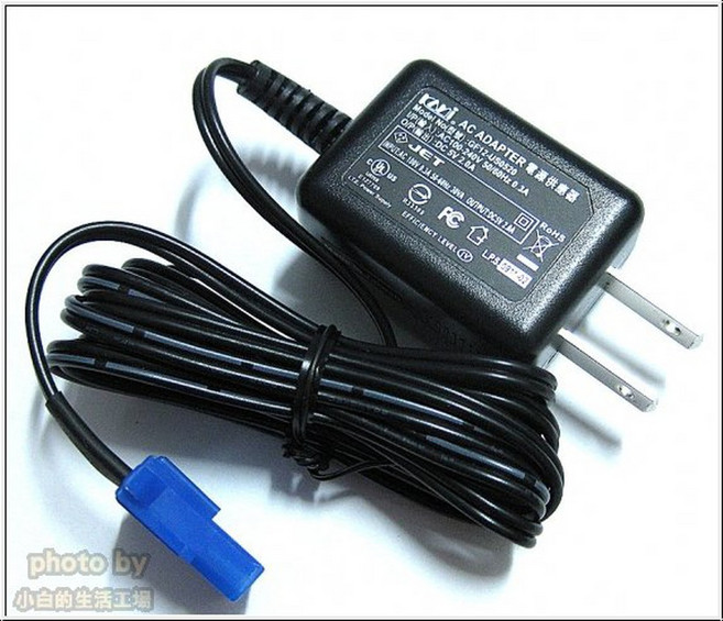 小白的生活工場*AC 110V轉DC 5V/2A 變壓器, 1個