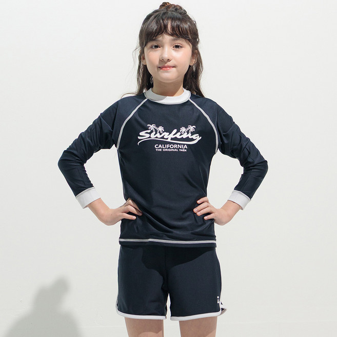 티막 여아동 레쉬가드 세트 2PC LKF0651 NV