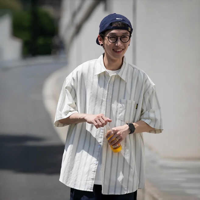 남성 빈티지 스트라이프 반팔 셔츠 여름 오버핏 캐주얼 셔츠 남방