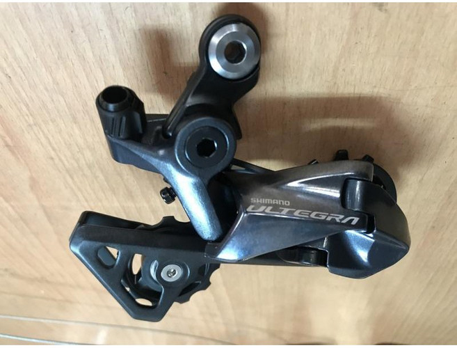 Shimano Ultegra R8000 RD-R8000 SS GS 中長腿 11速 後變速器, 1個, RD-R8000-SS  30t