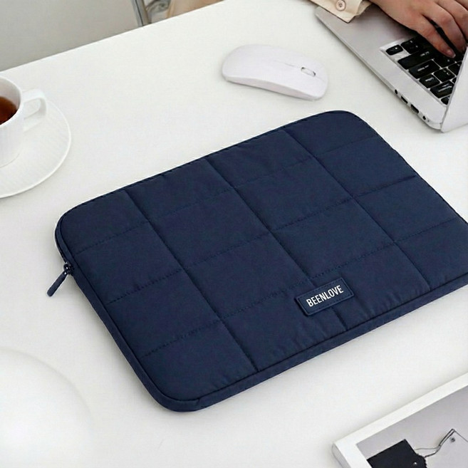 베리어튼 퀼팅 노트북가방, 네이비, 1개